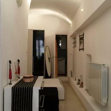 Ferienwohnung Elegante Loft Nel Cuore Di Sanremo Exterior foto