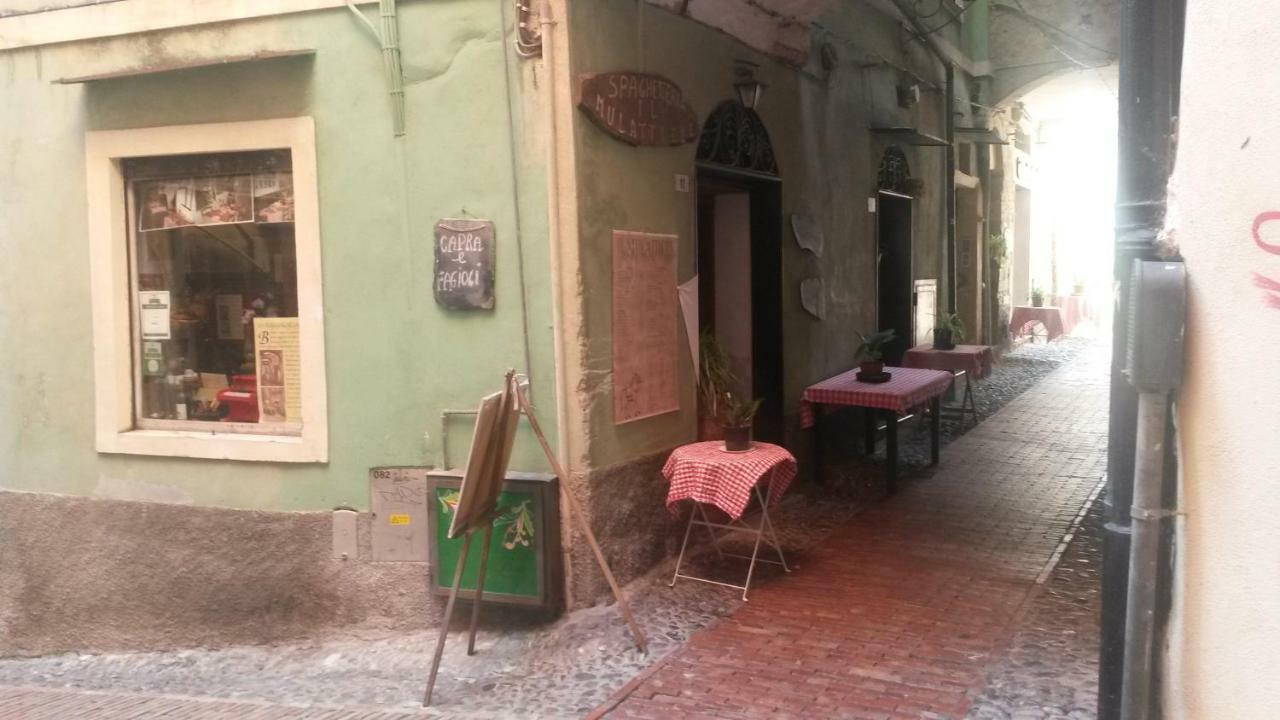 Ferienwohnung Elegante Loft Nel Cuore Di Sanremo Exterior foto